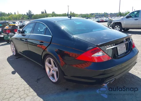 2008 Mercedes-Benz Cls 63 Amg z USA, uszkodzony, nr VIN WDDDJ77XX8A124573